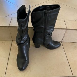 Apt. 9 Black Heeled Boots Mid Calf